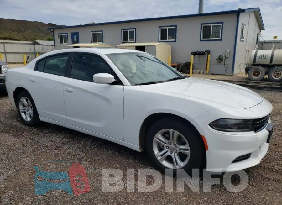 2C3CDXBG2NH152731 Photo# 4