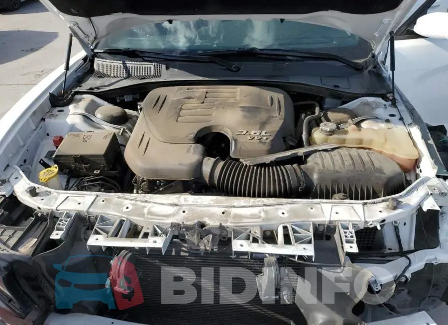 2C3CDXJG5KH758036 Photo# 11