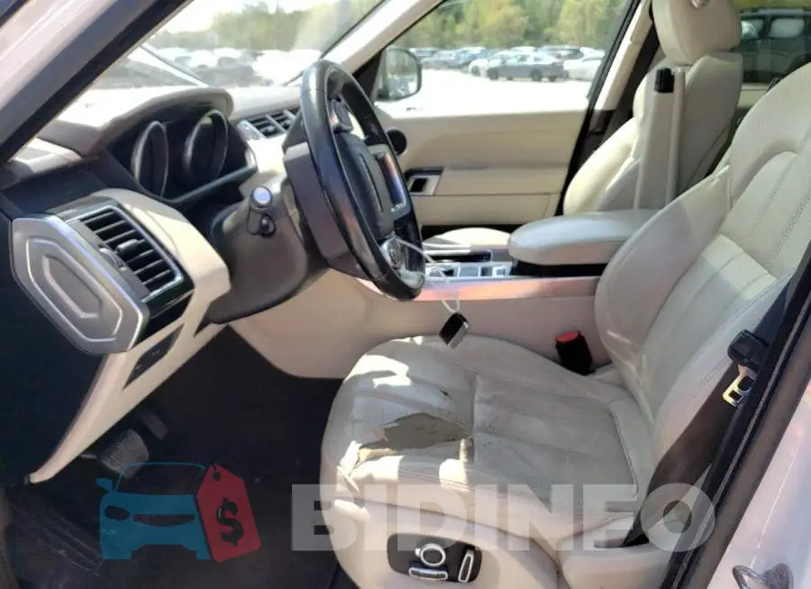 SALWR2VF8GA645470 Photo# 7