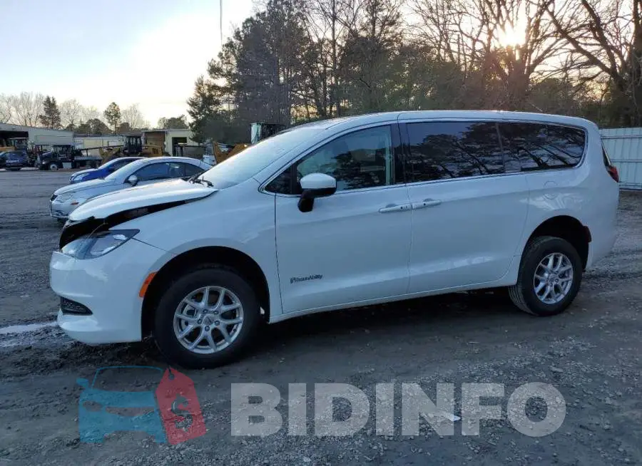 2C4RC1CG9NR171825 Photo# 1