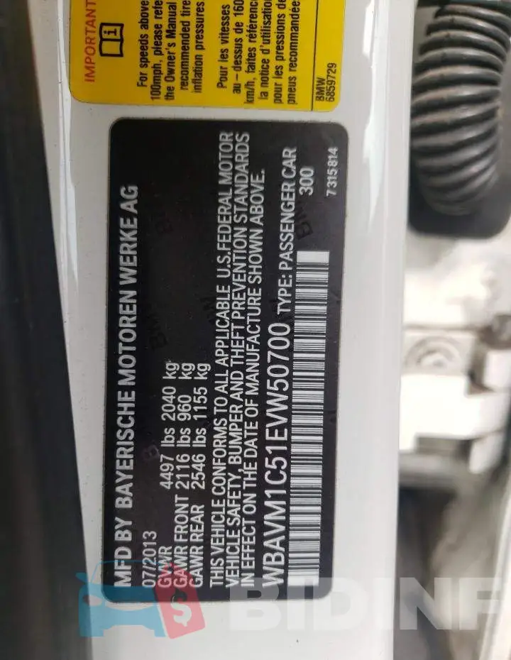 WBAVM1C51EVW50700 Photo# 12