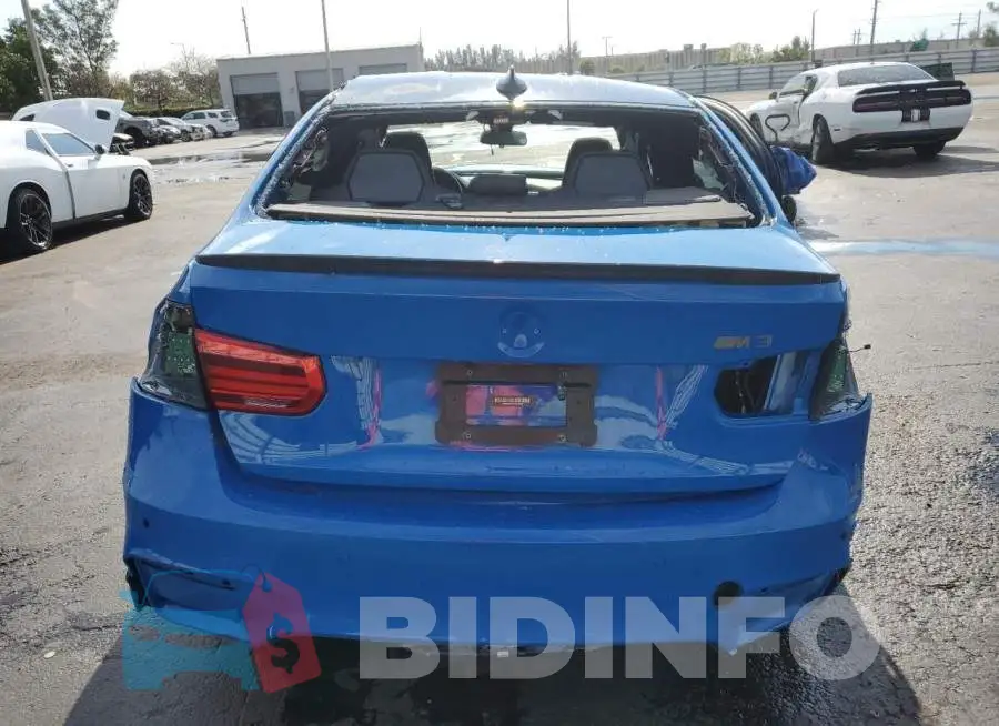 WBS8M9C52J5J79979 Photo# 6