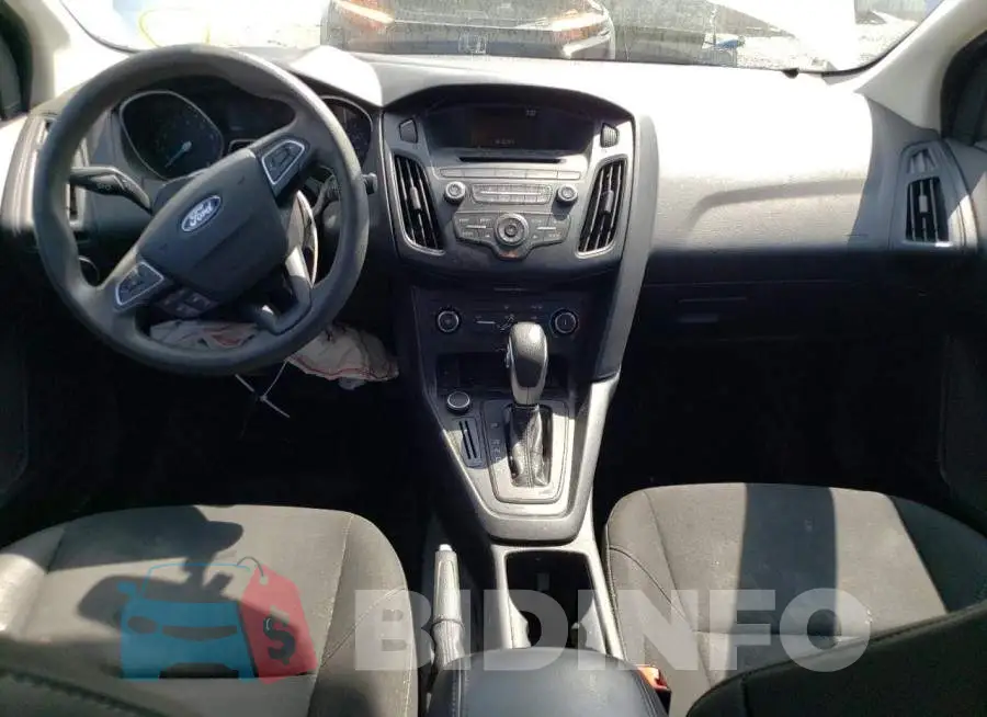 1FADP3F26HL216183 Photo# 8
