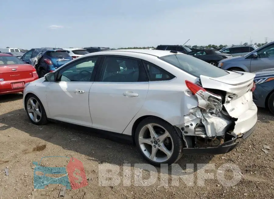 1FADP3J2XEL105252 Photo# 2