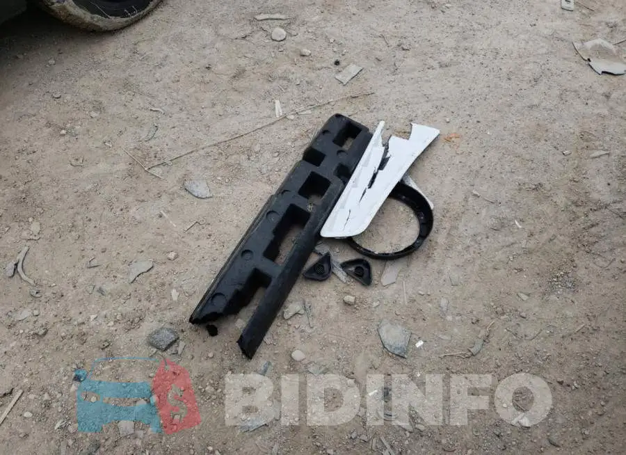1ZVBP8CFXE5204623 Photo# 12