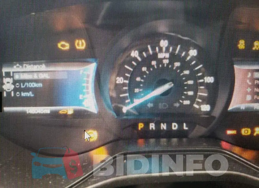 3FA6P0MU2LR100193 Photo# 9