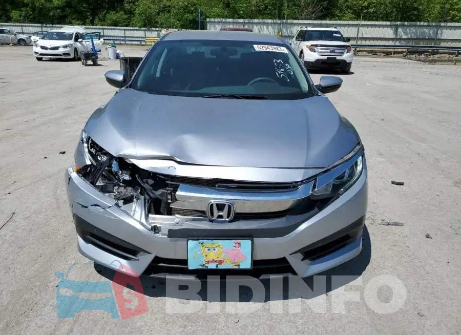 19XFC2F54HE077988 Photo# 5