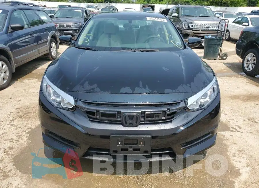 19XFC2F56GE212113 Photo# 5