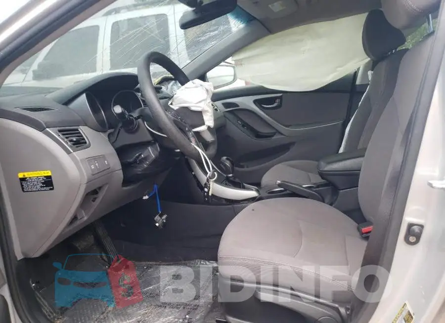 KMHDH4AE8GU585937 Photo# 7