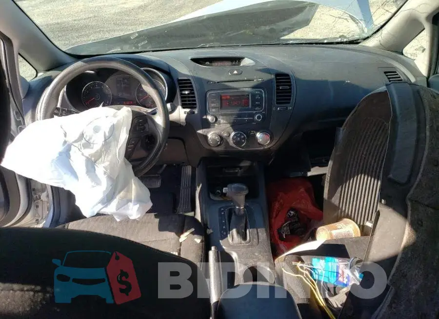 KNAFK4A62G5615352 Photo# 8