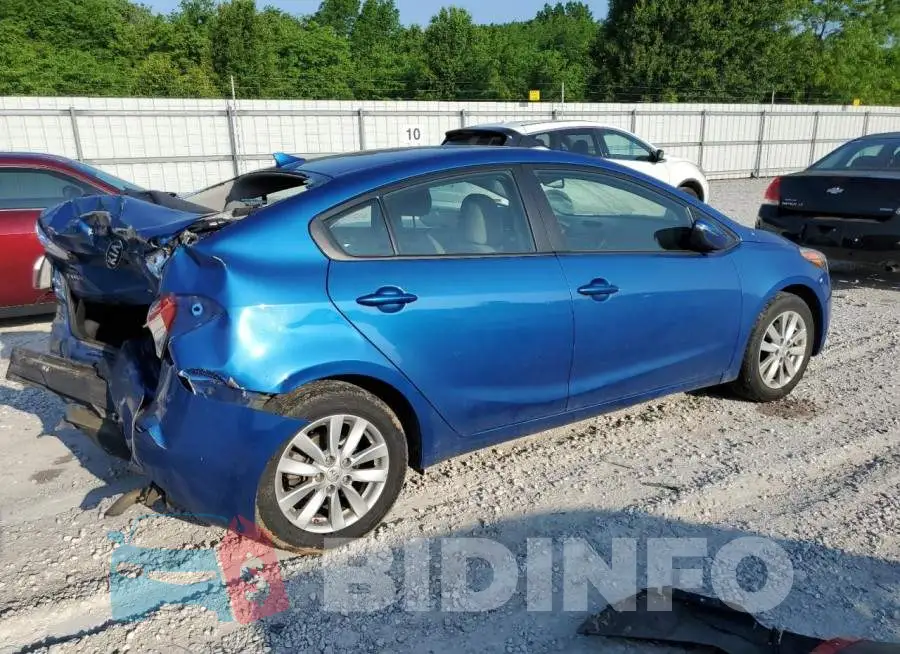 KNAFX4A63E5048177 Photo# 3