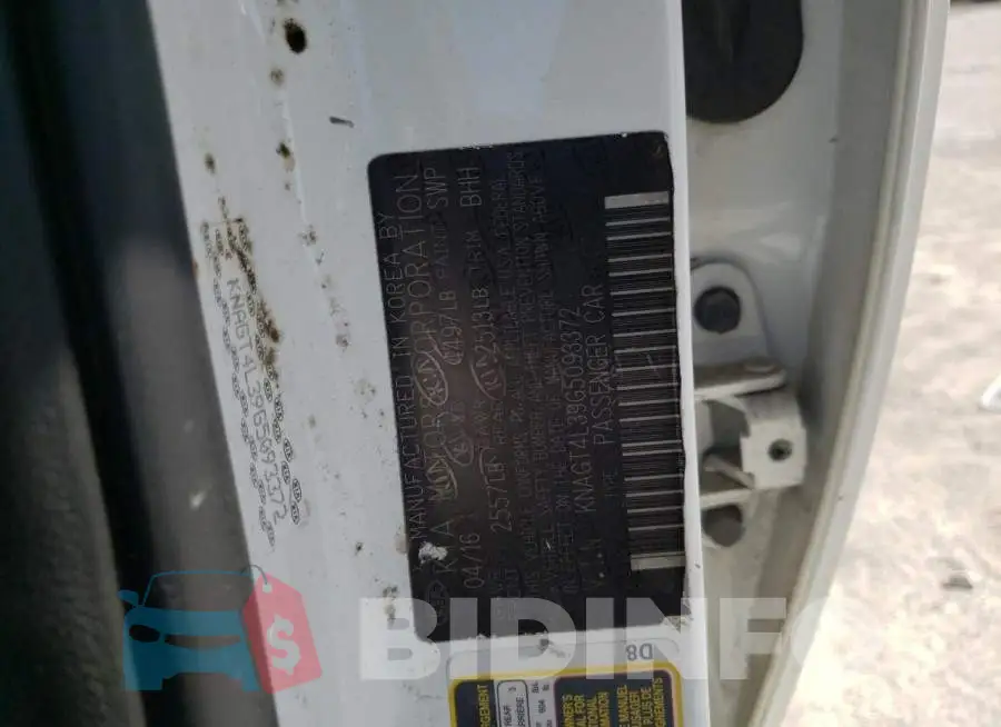KNAGT4L39G5093372 Photo# 12