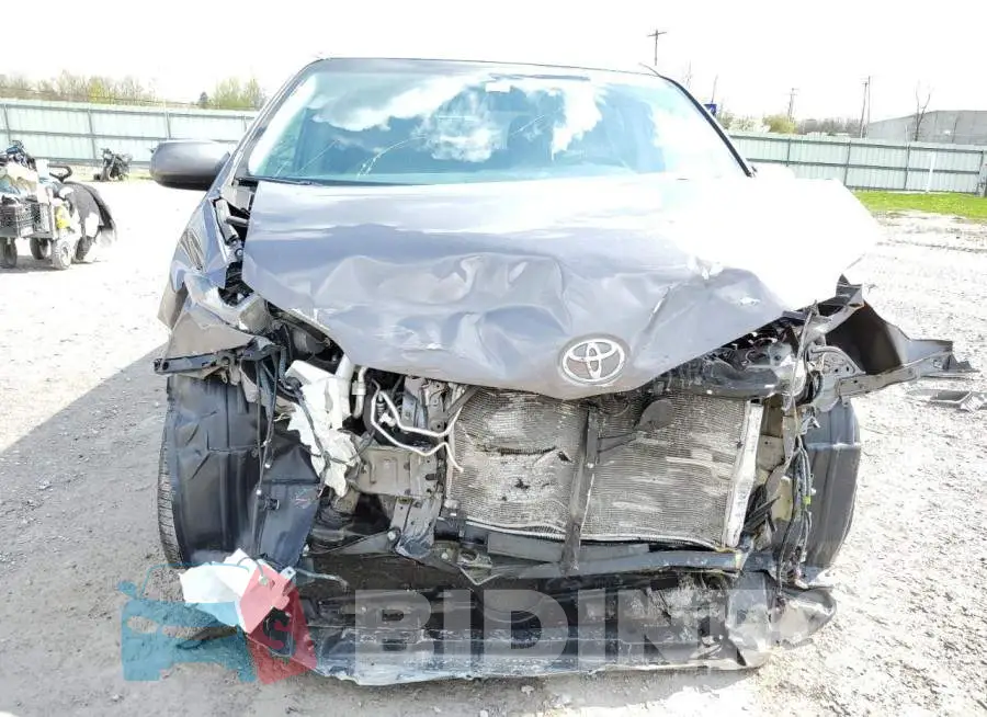 5TDDZ3DC1HS152746 Photo# 5