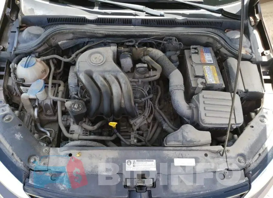 3VW2K7AJ5EM250337 Photo# 11