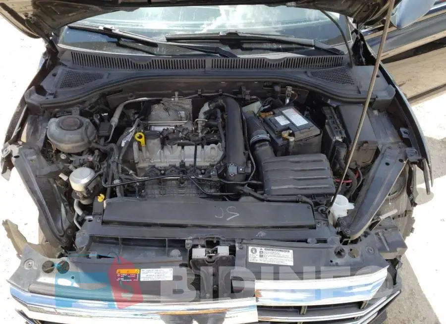 3VWCB7BU3KM140802 Photo# 11