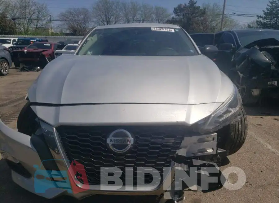 1N4BL4CV6NN372327 Photo# 5