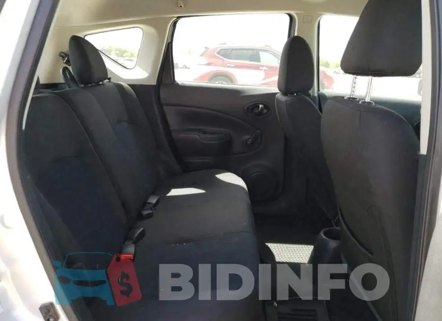 3N1CE2CP4JL351813 Photo# 10