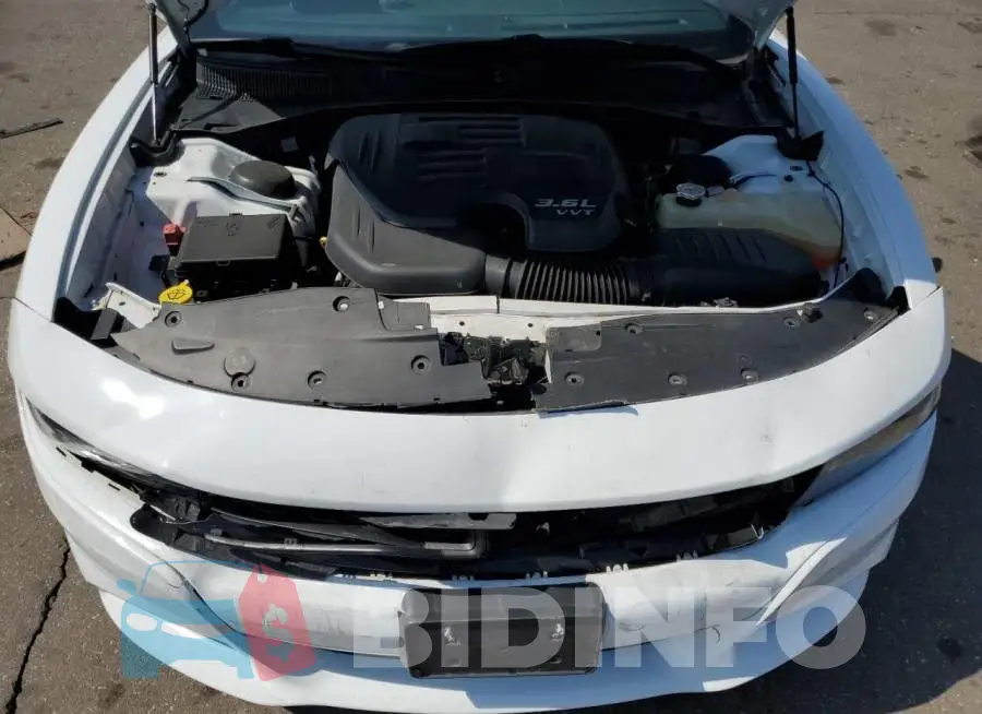 2C3CDXFG0GH105291 Photo# 11