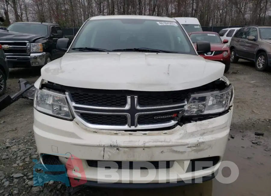 3C4PDCAB7HT549861 Photo# 5