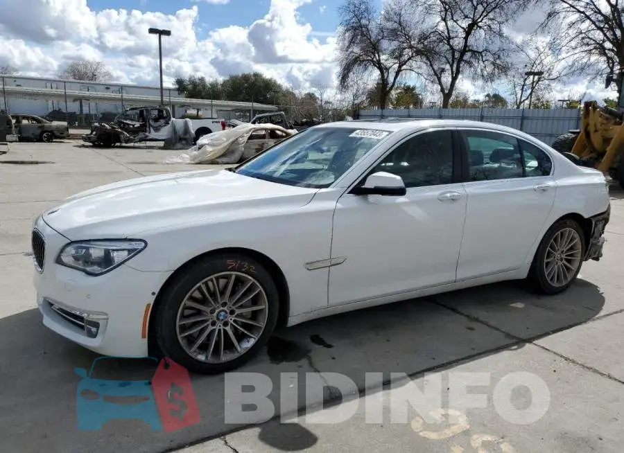 WBAYA8C51FD825839 Photo# 1