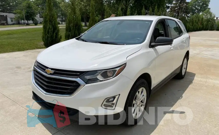 2GNAXHEV4J6113341 Photo# 2