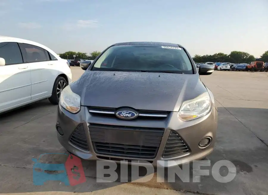 1FADP3F27EL460372 Photo# 5