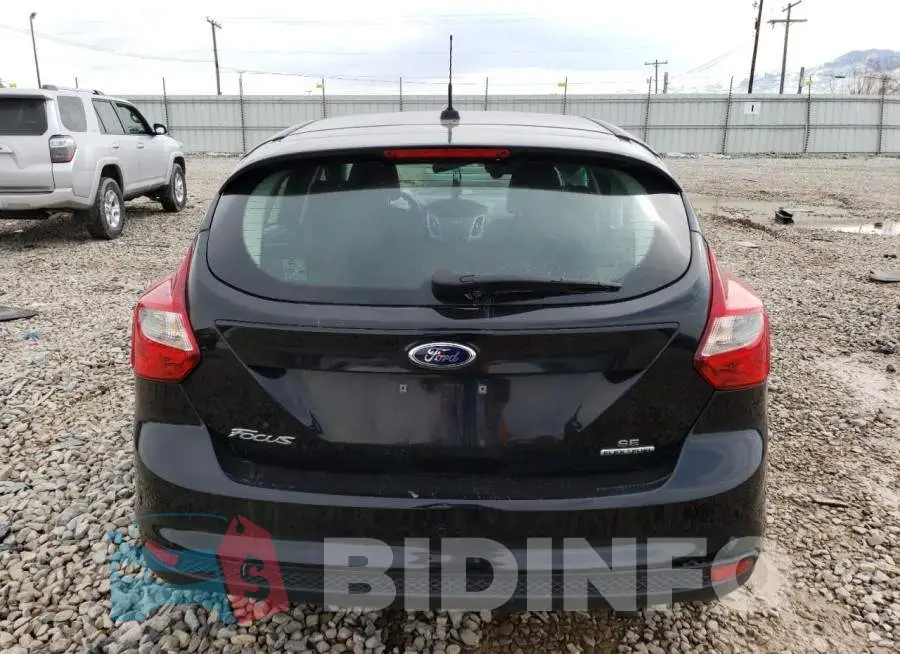 1FADP3K26EL381846 Photo# 6