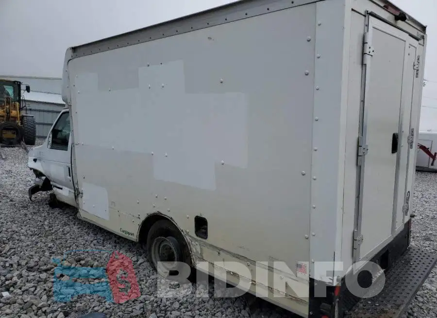 1FDWE3F65HDC77462 Photo# 2
