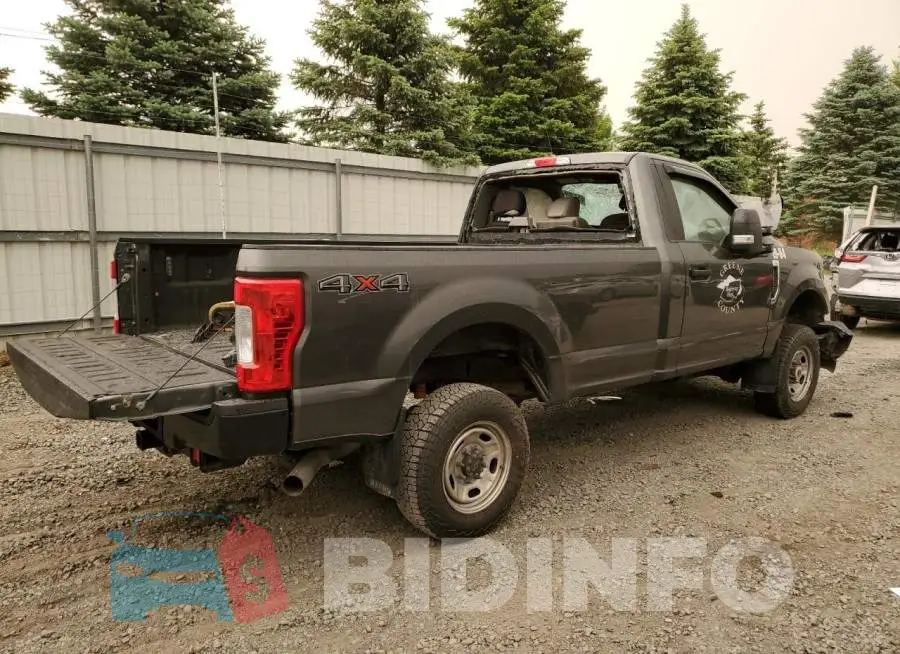 1FTBF2B65KED68829 Photo# 3