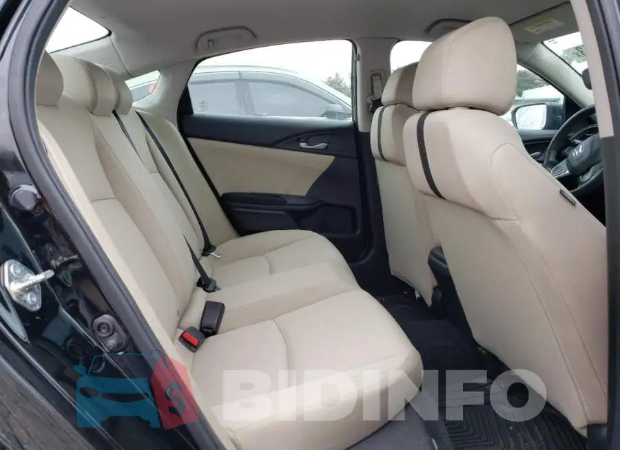 19XFC2F57GE244357 Photo# 10