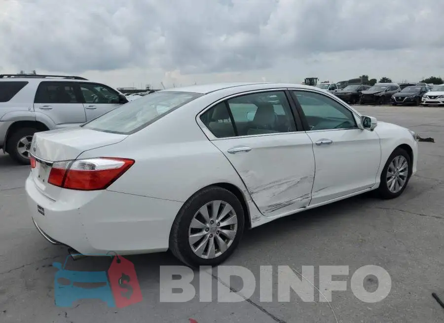 1HGCR2F78EA127522 Photo# 3