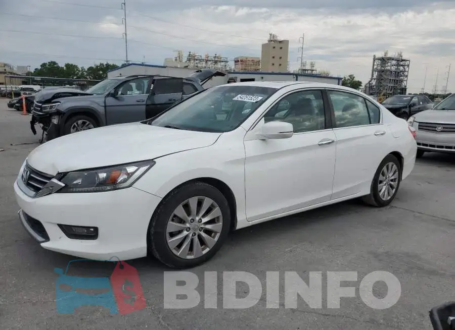 1HGCR2F78EA127522 Photo# 1