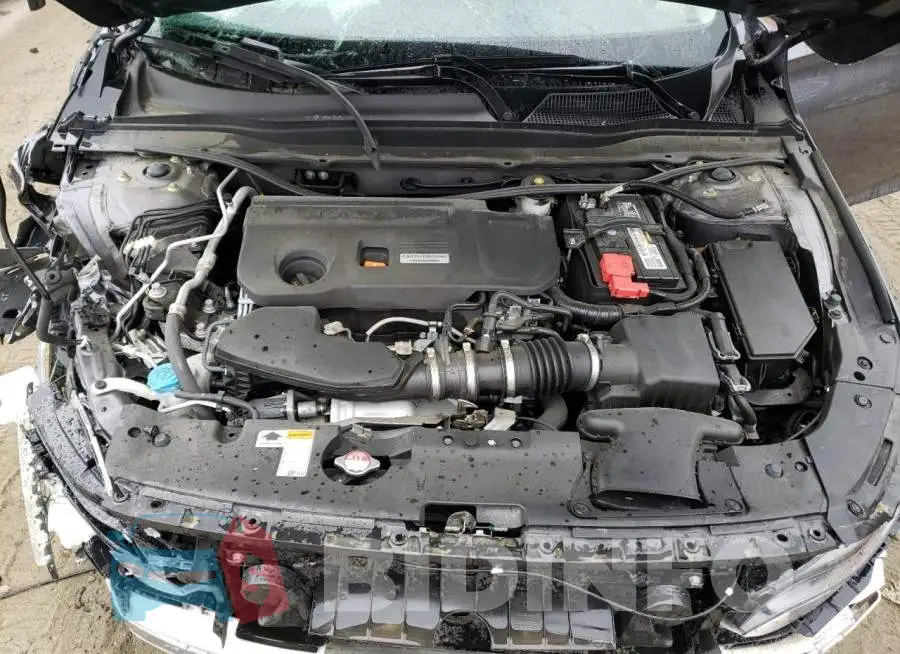 1HGCV2F58KA018631 Photo# 11