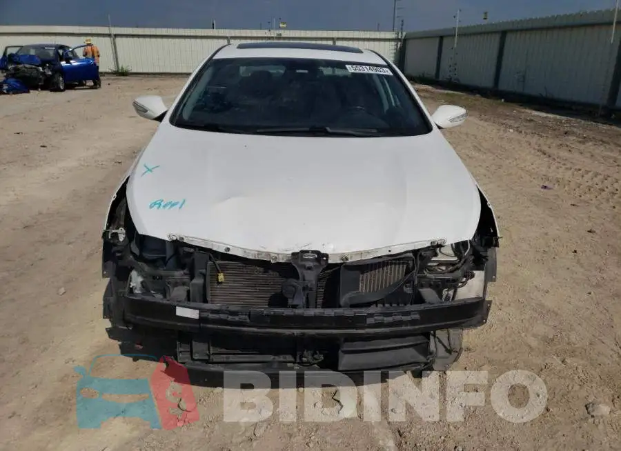 5NPEC4AB4EH813050 Photo# 5
