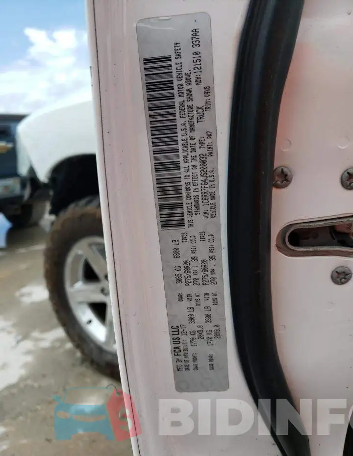 1C6RR7FG4JS200032 Photo# 13