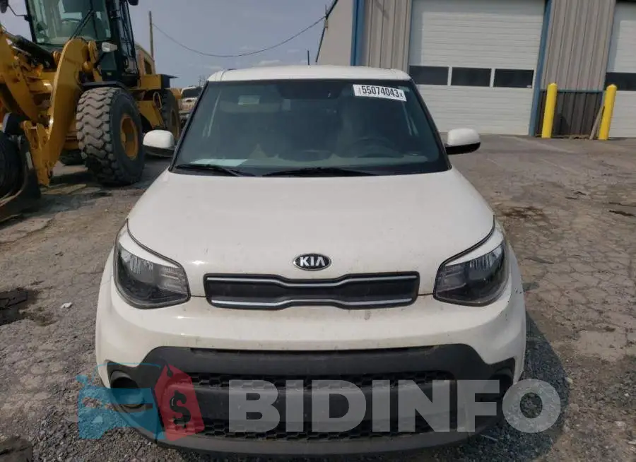 KNDJN2A20J7522623 Photo# 5