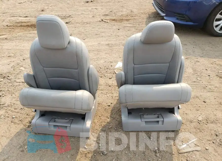 5TDDK3DC1FS116993 Photo# 13