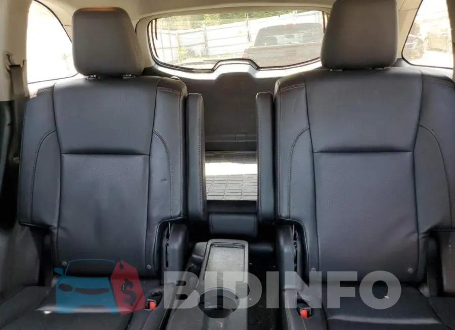 5TDDKRFH6FS110201 Photo# 10