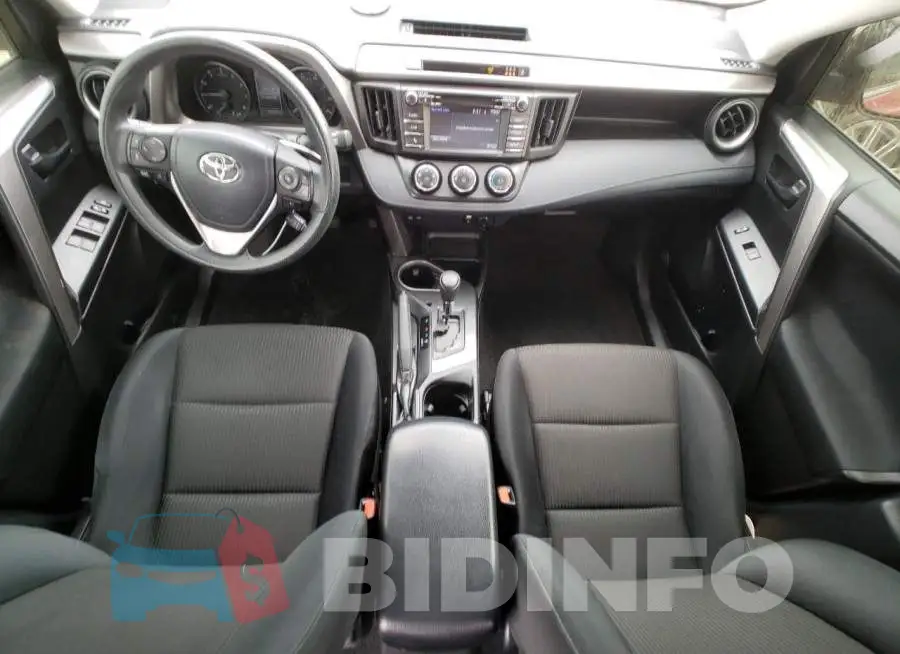 JTMZFREV5HJ135043 Photo# 8