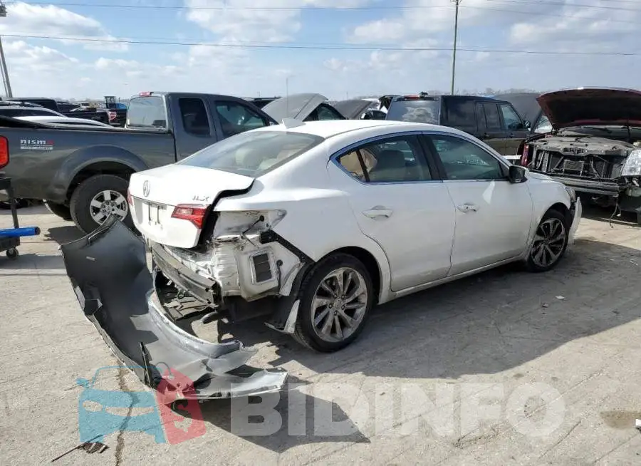 19UDE2F38GA015724 Photo# 3