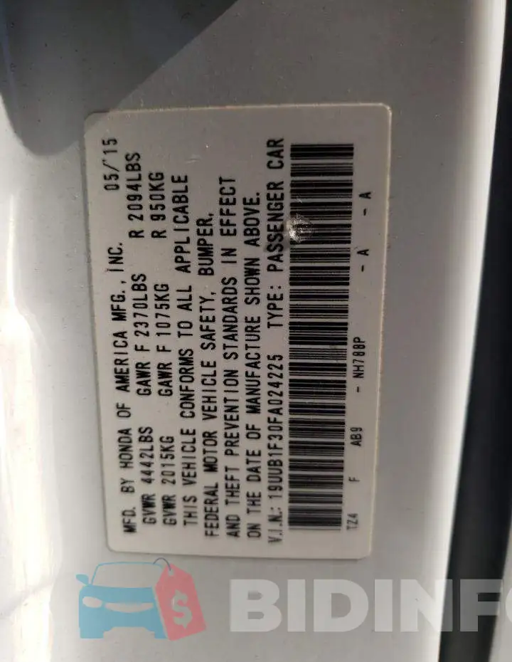 19UUB1F30FA024225 Photo# 13