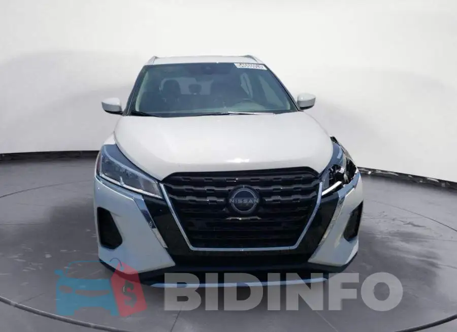 3N1CP5CV3PL508623 Photo# 5