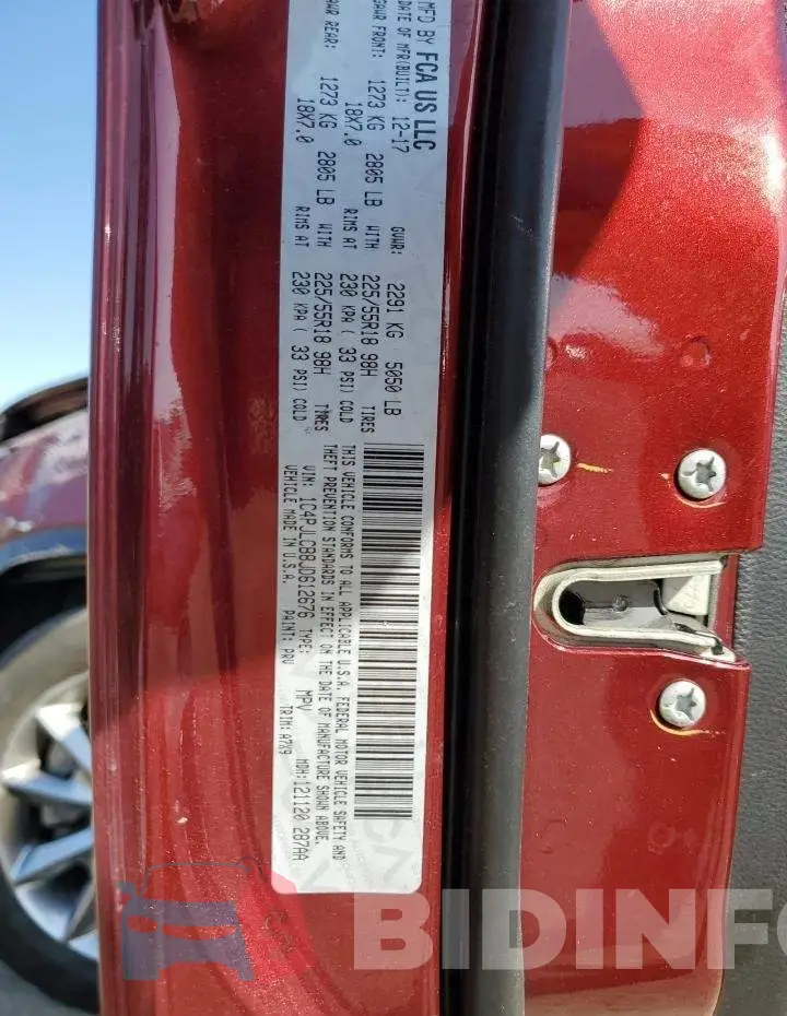 1C4PJLCB8JD612676 Photo# 13