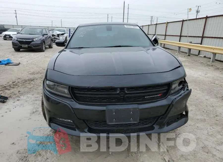 2C3CDXHG7FH725051 Photo# 5