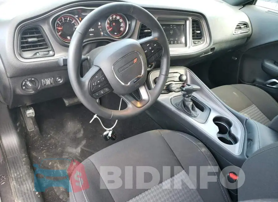 2C3CDZJG7PH510423 Photo# 8