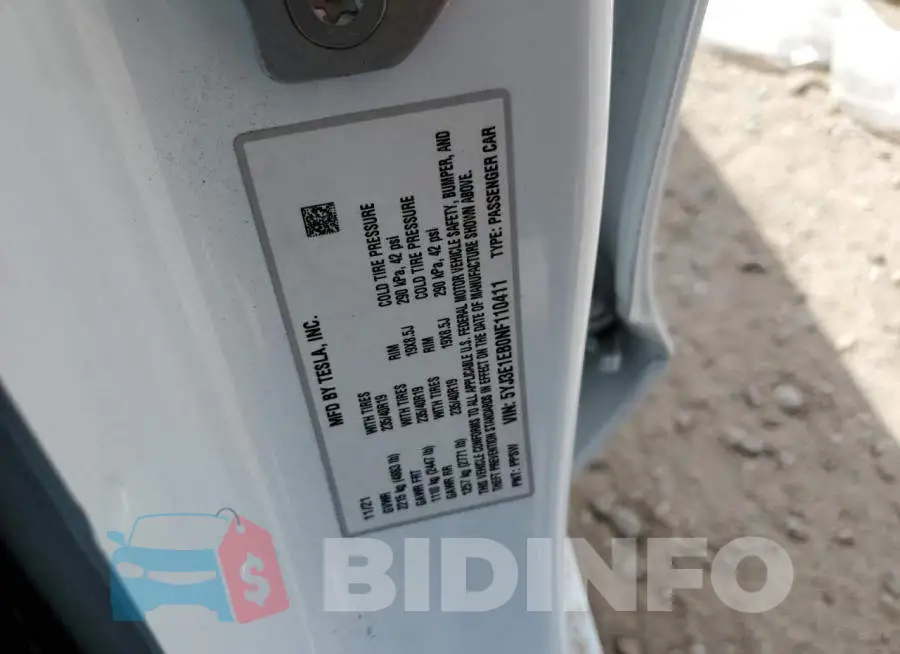 5YJ3E1EB0NF110411 Photo# 12