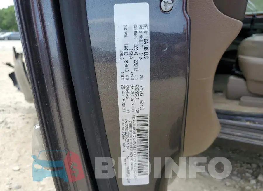 2C4RC1BG6FR695517 Photo# 13