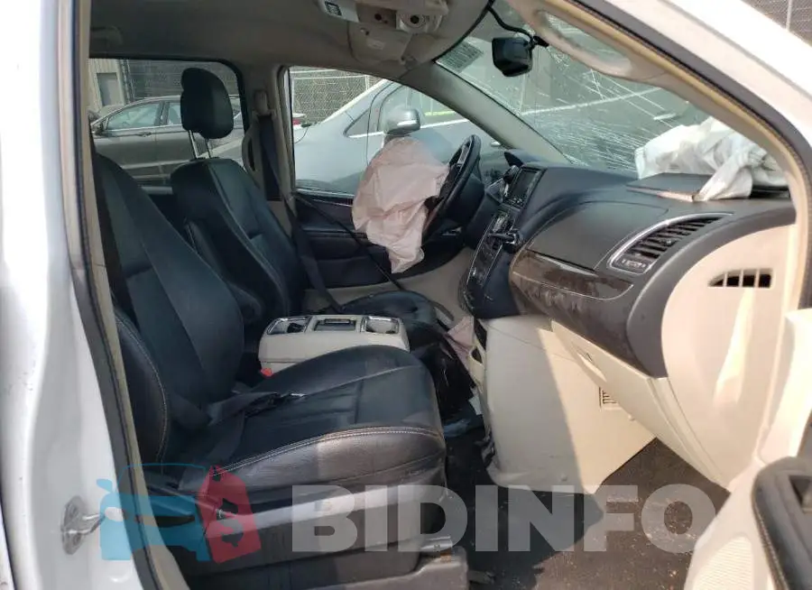 2C4RC1BG7GR142019 Photo# 7