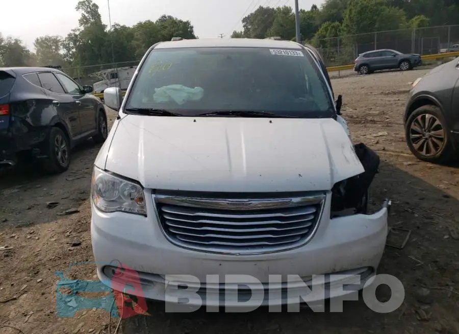 2C4RC1BG7GR142019 Photo# 5