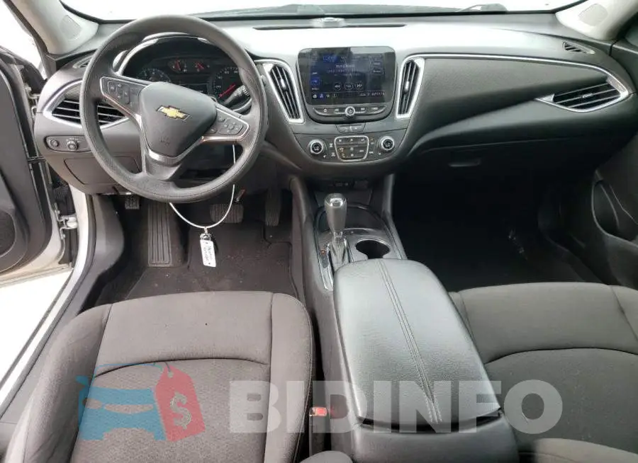 1G1ZD5ST3LF111359 Photo# 8